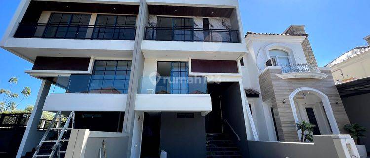 Rumah Modern Split level Wisata Bukit Mas Surabaya Barat wiyung dkt Citraland royal residen pakuwon mall exit tol 1