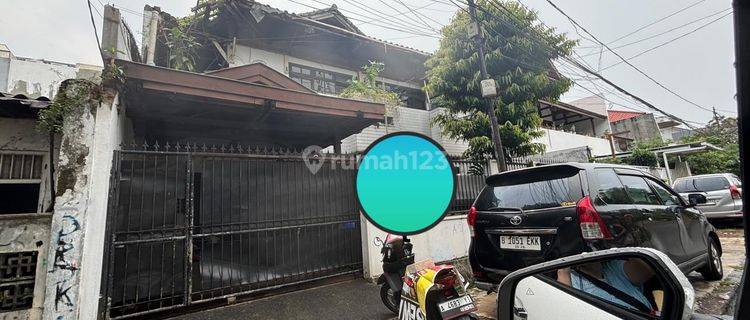 Rumah Luas Bebas Banjir Di Tomang  1