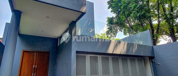 Rumah di Seberang Citos, Cilandak Jakarta Selatan Bagus 1