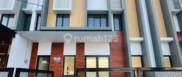 Ruko Phr Hybridhome Bekasi Strategic Facing Boulevard 1