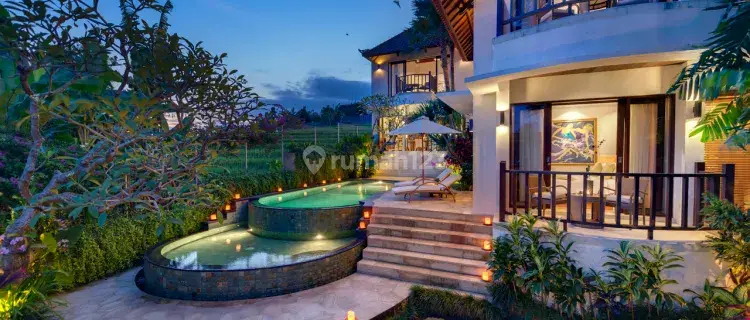 Modern 2 Bedroom Villa With Rice Field View in Tumbak Bayuh, Badung 1