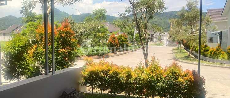 Sewa Cepat! Rumah Terawat di Kawasan Favorit Bumi Siliwangi 1