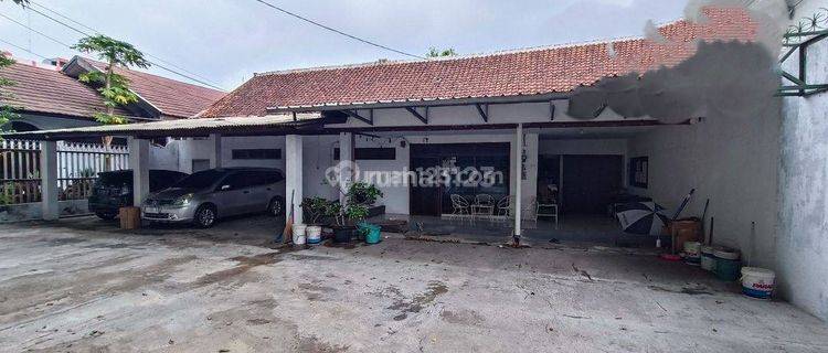 Rumah Usaha di Jalan Utama Dr. Cipto Mangunkusumo Cirebon 1