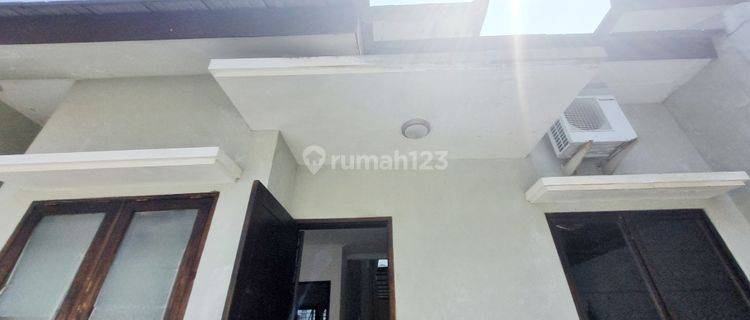 Rumah 2 Lantai 2 Kamar Perumahan Pegambiran Residence Cirebon 1