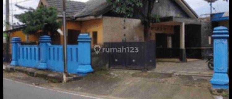 Rumah tengah kota Ungaran siap huni ada view dekat kantor DPRD Ungaran dijual di slamet riyadi ungaran barat kab Semarang 1