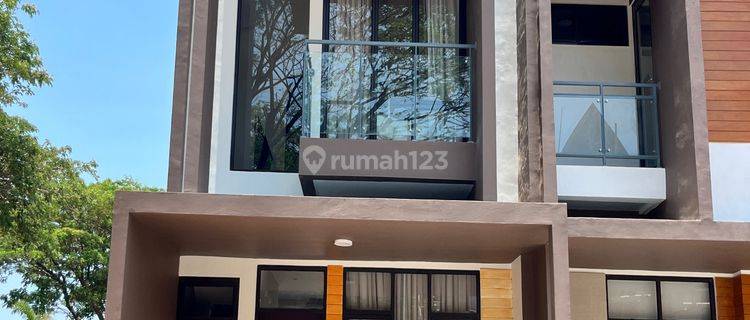 Rumah 2 Lantai Dijual Di Makassar Royal Spring Hertasning 1