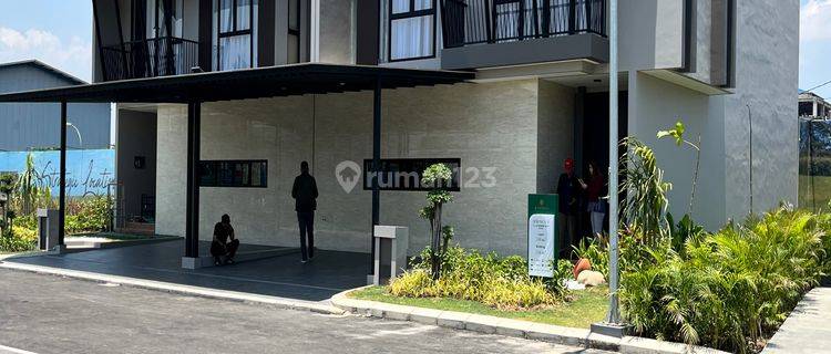 Rumah Dijual 2 Lantai Dekat Area Bisnis Di Daya Tamalanrea 1