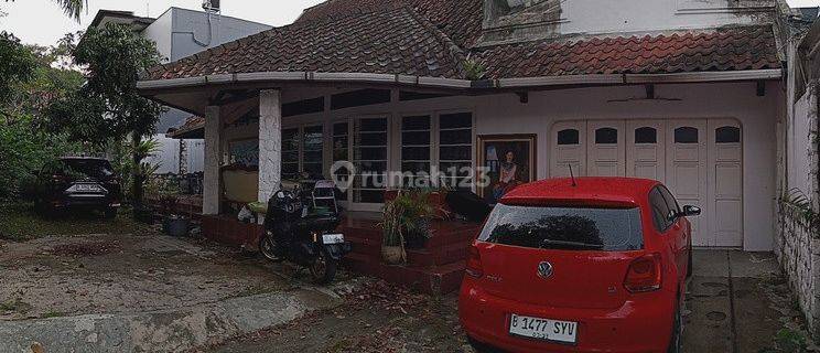 Dijual Rumah Vintage di Kawasan Dago Bandung Dekat Rs Boromeus 1