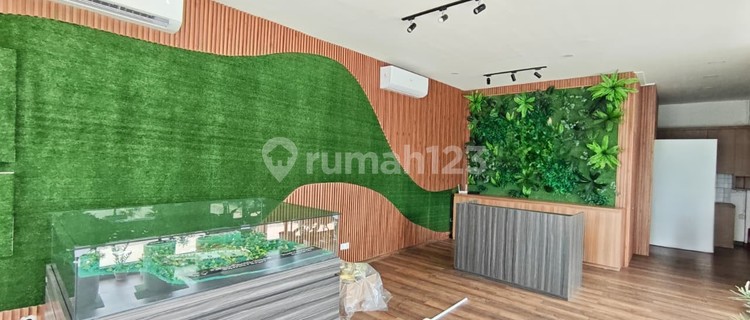 For Rent: Shop House in Kedoya, West Jakarta (Near Bus Stop) 1