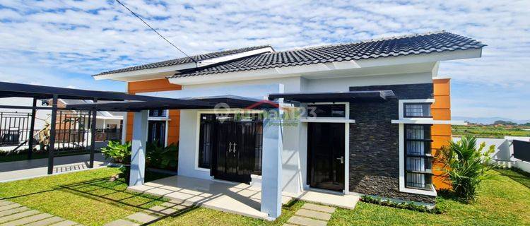 Di Jual Rumah Baru Berkualitas Lokasi Strategis 1