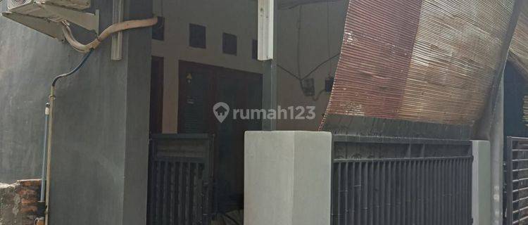 Rumah Kampung Bagus 2 Lantai Lokasi Strategis Di Bukit Duri Tebet 1