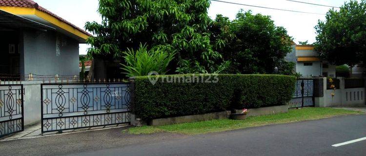 Rumah Bagus Asri Tanah Luas Pinggir Jalan Di Purwokerto Banyumas 1