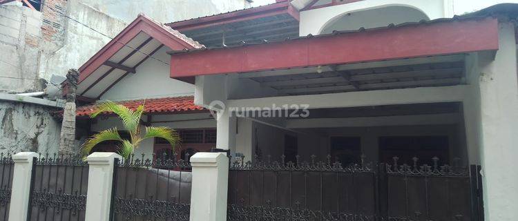 D Sewakan Rumah 2lt Taman Malaka Buaran Jakarta Timur  1