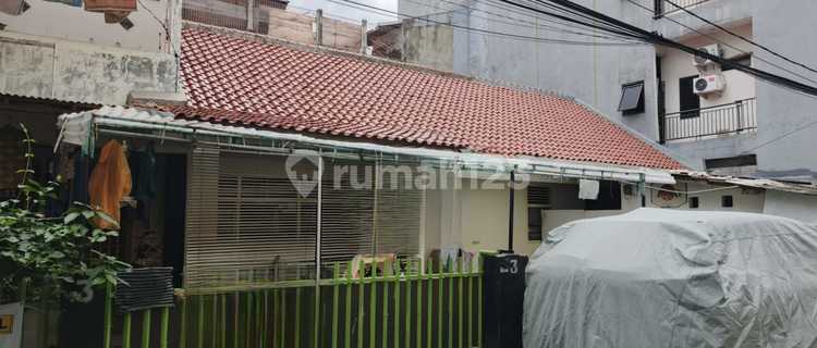 Di Jual Rumah Setandar Lokasi D Pusat Bisnis Tengah Kota Dekat Mall Ambasador Bagus untuk Kos2an, Kantor/Mes2an Akses Jalan 2Mobil Kuningan Jakarta Selatan 1