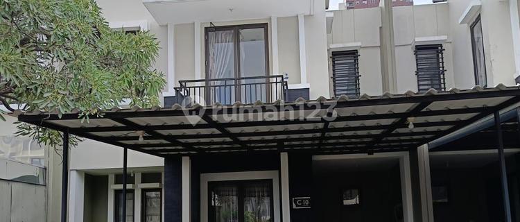 Town House Cosmo Park Thamrin 1