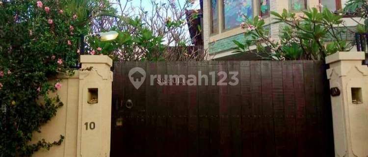 Hot List of Houses for Sale in Batu Bulan Gianyar 1