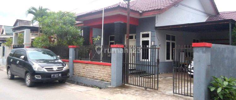 Rumah Dijual 1