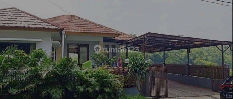 For sale rumah minimalis view bagus di bdg utara Rumah 2 Lantai di  ciwaruga SHM Bagus 1