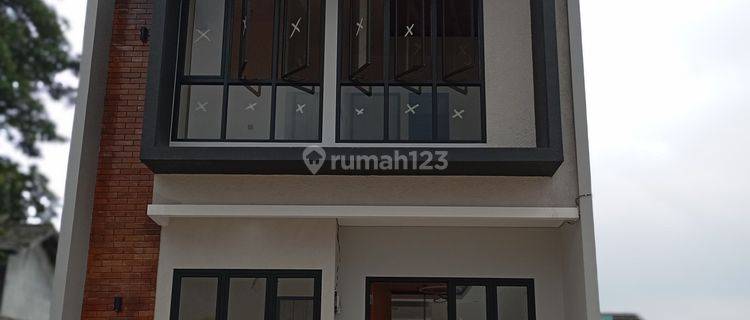 Rumah Scandinavian Termurah di Graha Raya Tangerang 1