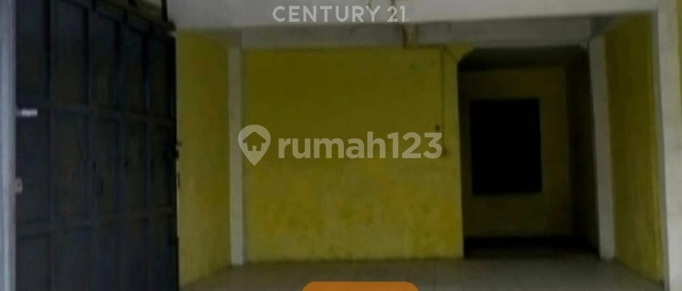 2-Story Shophouse Ready for Use on Main Road Sudirman Street 1
