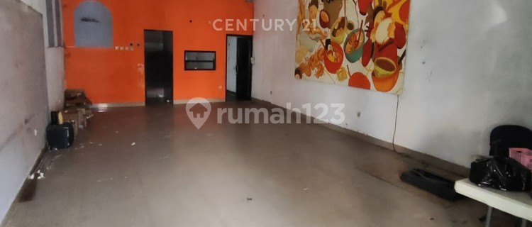 2-Story Shop House in a Strategic Location Near Alun Alun Ciamis Mall 1