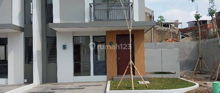 Rumah Baru 2 Lantai 1.3 Man Cibereum Cimahi 1