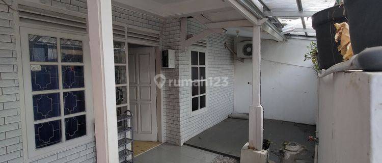 Rumah Bandung Timur Metro Margahayu Bekas Cafe Gaya Jepang  1