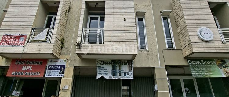 Soho Shop House 2 Floors Ready to Use Taman Kopo Indah 5 1