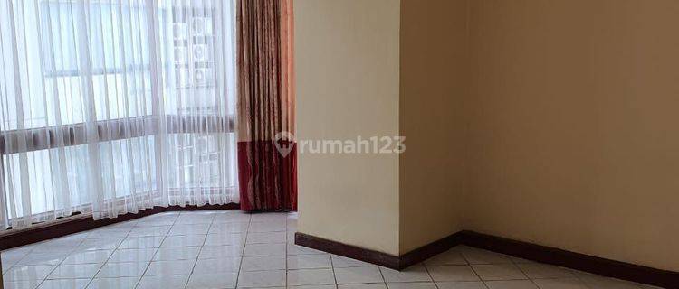 Apartemen murah, siap huni, semoga purnished, lantai tinggi, luas, apartemen taman Anggrek residence jakarta barat 1