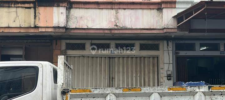 Dijual cepat
Ruko 3 lantai di Ruko Fantasi, Cengkareng, Jakarta barat 1