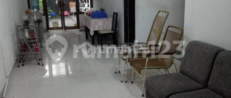 Nice House in Central Semarang, Flood-Free, in Bokoran 1