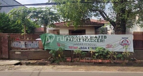 2-Story House in North Kalibata, Only 15 Minutes to Tebet Toll Road 1