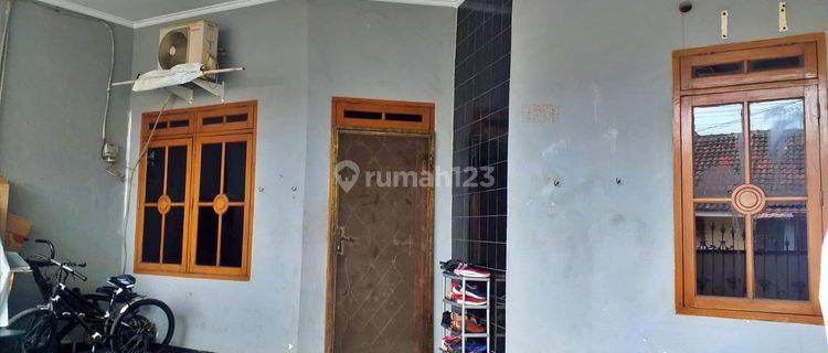 Rumah Siap Huni Harga Bagus di Limus Pratama Regency  1