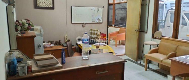 DiJual Tempat Usaha/Kantor Di Gunung Batu, Pasteur - Bandung 1