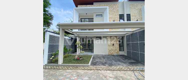 Rumah Modern Timur Pasar Gentan Jalan Kaliurang Ngaglik Sleman 1