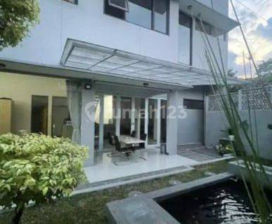 MENARIK DI JUAL RUMAH KOKOH TERAWAT ARCAMANIK NYAMAN BANDUNG KOTA 1