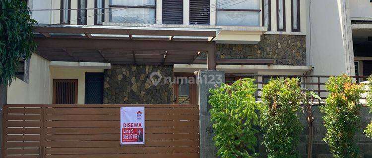 Di SEWA Rumah Mewah Furnished Di Puri Indah 3 Lantai 1