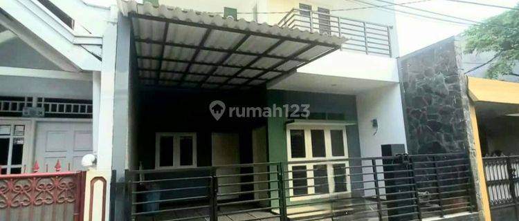 Rumah Murah  2 Lantai Shm Bagus Strategis Siap Huni 1