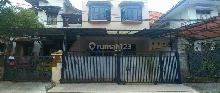 Rumah Second  2 Lantai Bagus  Siap Huni Di Kav Marinir Pondok Kelapa 1