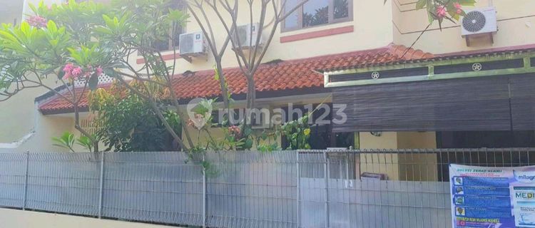 Affordable House in Front of Nice Park, Ready to Occupied 1