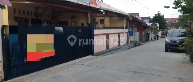 Rumah Murah Bagus Bebas Banjir di Perumnas Klender 1