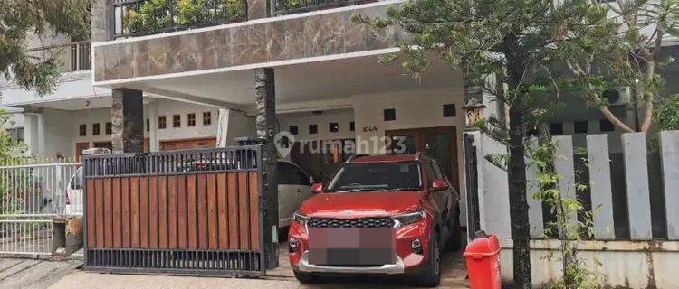 Rumah Dalam Komplek Elit Lokasi Strategis di Pondok Kelapa  1