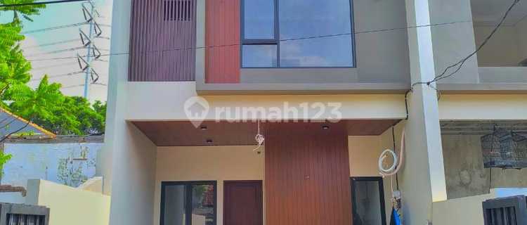 Rumah Mewah Siap Huni di Jl. Ikan Dekat Al Azhar dan LRT Rawamangun 1