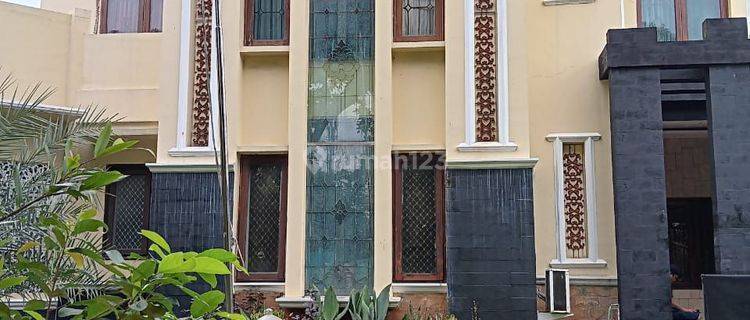 Dijual hunian super modern nan mewah pondok kelapa jakarta timur 1