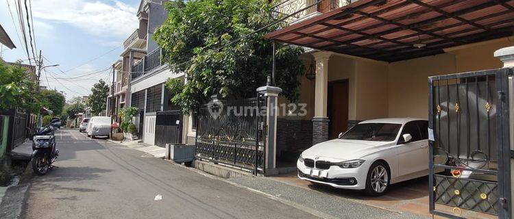 Rumah Nan Asri Nyaman Di Rawamangun Jakarta Timur 1