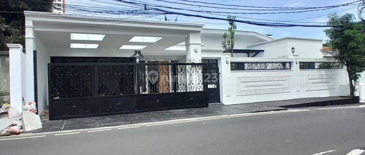Dijual Rumah Siap huni Lokasi Strategis Di Cilandak Jakarta  1