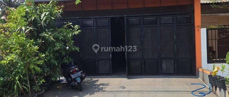 Rumah 2 lantai dijual second minimalis modern di ciangsana bogor 1