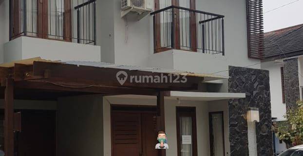 Disewakan Rumah Lokasi Dago Semi Furnished Siap Huni 1