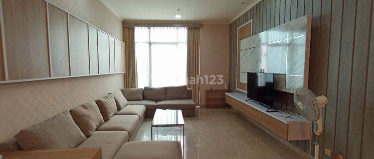 Apartement Senayan Residence 3 BR Furnished Bagus 1