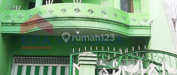 For Sale: Well-Maintained and Good Shophouse in a Strategic Location on Pakis Main Road, Suitable for Various Types of Businesses. 1